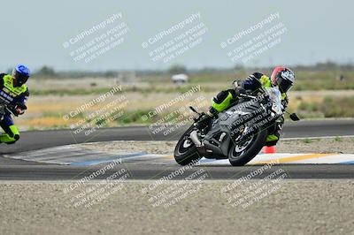 media/Apr-18-2025-TrackDaz (Fri) [[45f5874c44]]/C Group/Session 1 (Turn 7)/